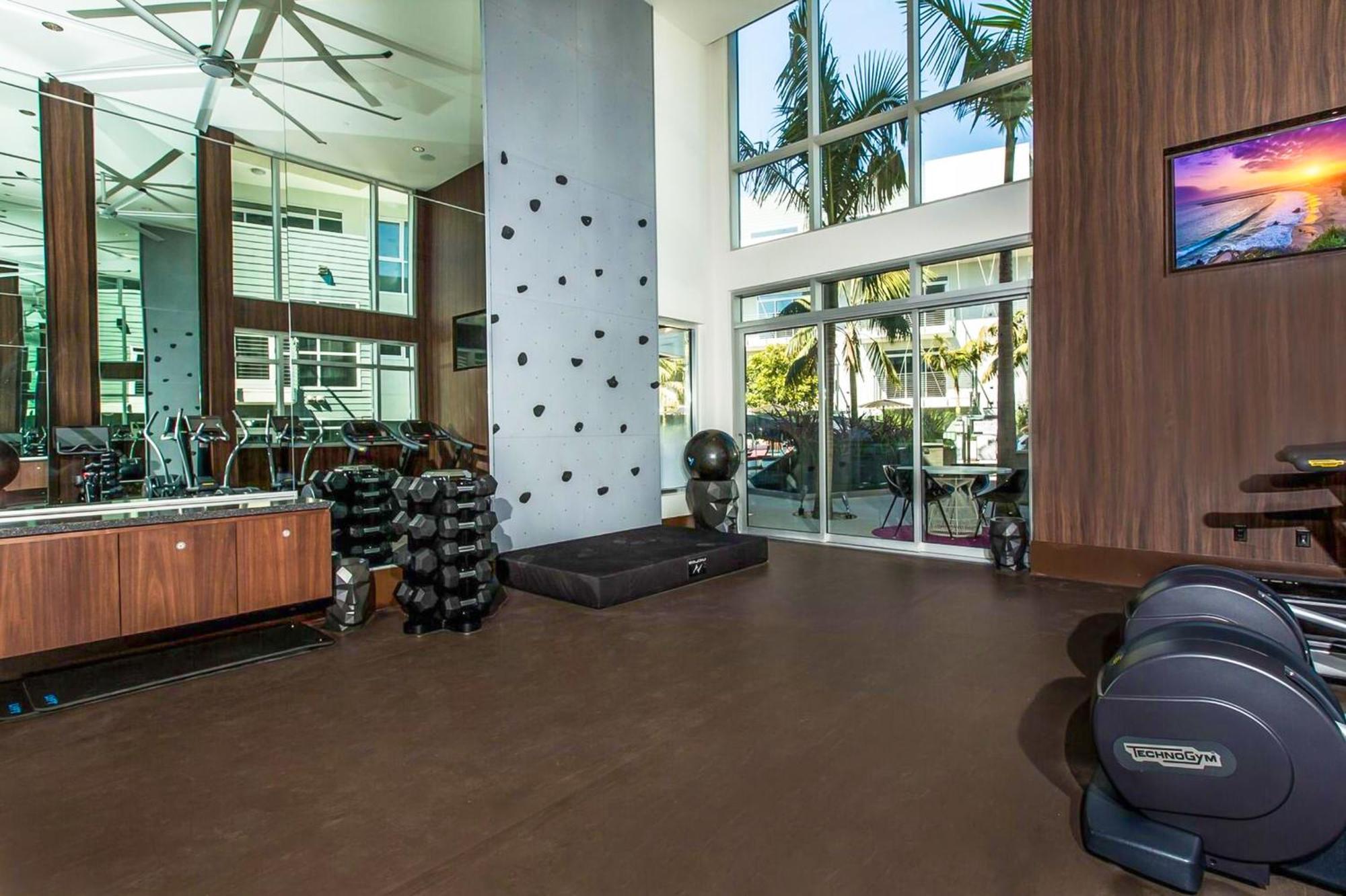 Fairfax District Chic City Oasis 2 Bedroom Apt With Den 136 로스앤젤레스 외부 사진